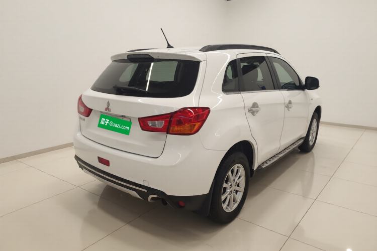 Used Mitsubishi ASX 2013 2.0L CVT Two-Wheel Drive Elite Edition Rear Right 45 Deg