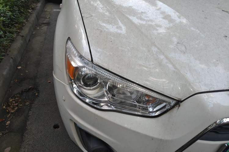 Used Mitsubishi ASX 2013 1.6L Manual Two-Wheel Drive Standard Edition Right Front Headlight
