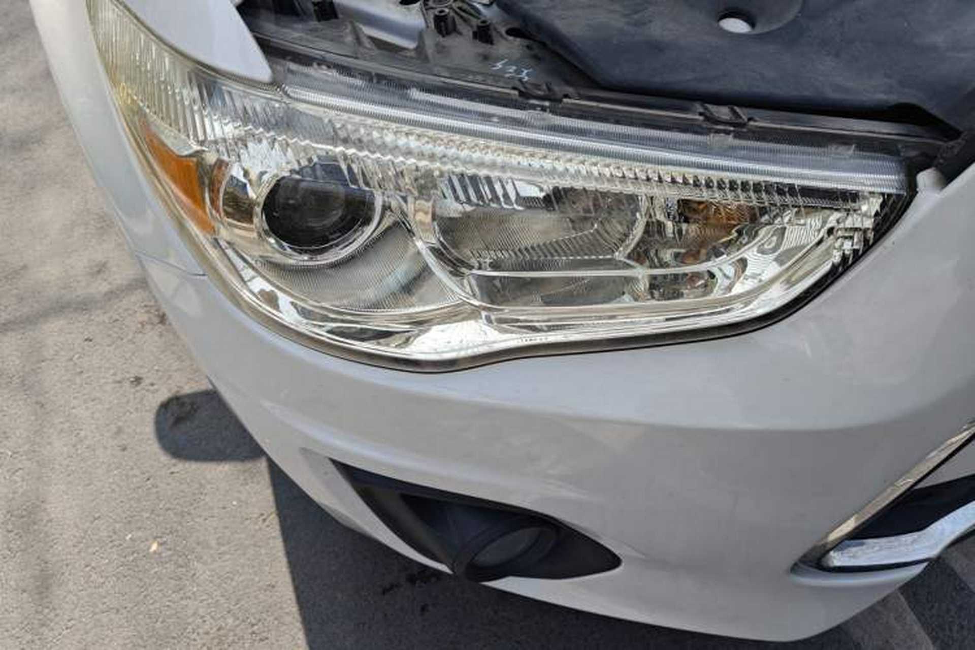 Used Mitsubishi ASX 2013 1.6L Manual Two-Wheel Drive Standard Edition Right Front Headlight