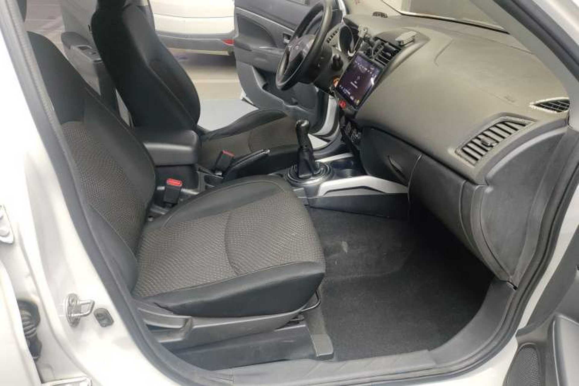 Used Mitsubishi ASX 2013 1.6L Manual Two-Wheel Drive Standard Edition Right Front Seat