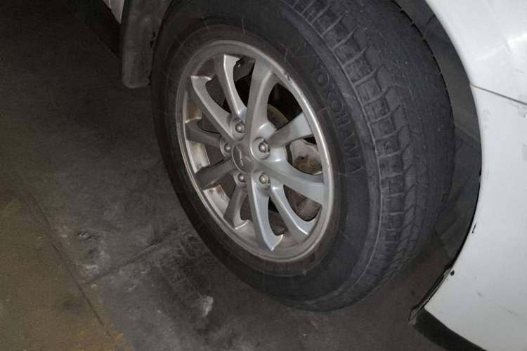 Used Mitsubishi ASX 2013 1.6L Manual Two-Wheel Drive Standard Edition Right Front Wheel Hub