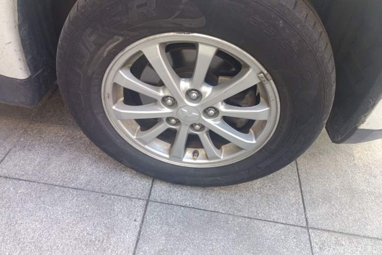 Used Mitsubishi ASX 2013 2.0L Manual Two-Wheel Drive Comfort Edition Right Front Wheel Hub