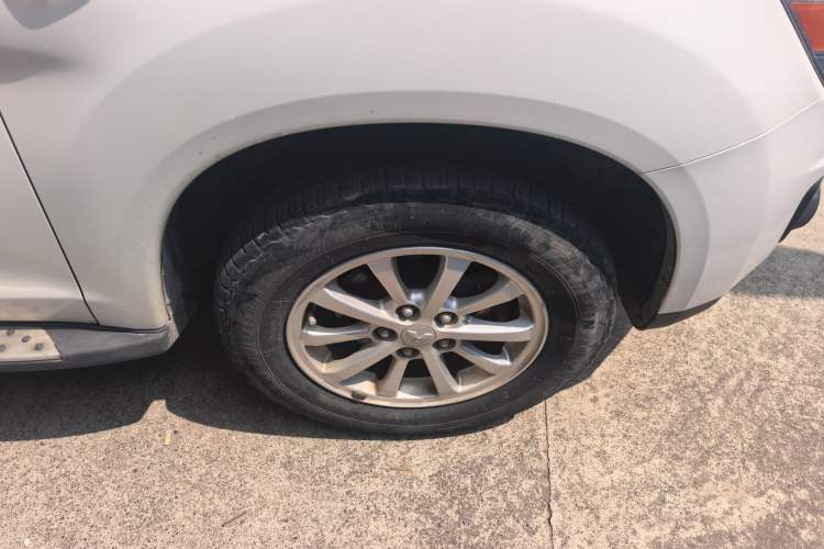 Used Mitsubishi ASX 2013 1.6L Manual Two-Wheel Drive Standard Edition Right Front Wheel Hub