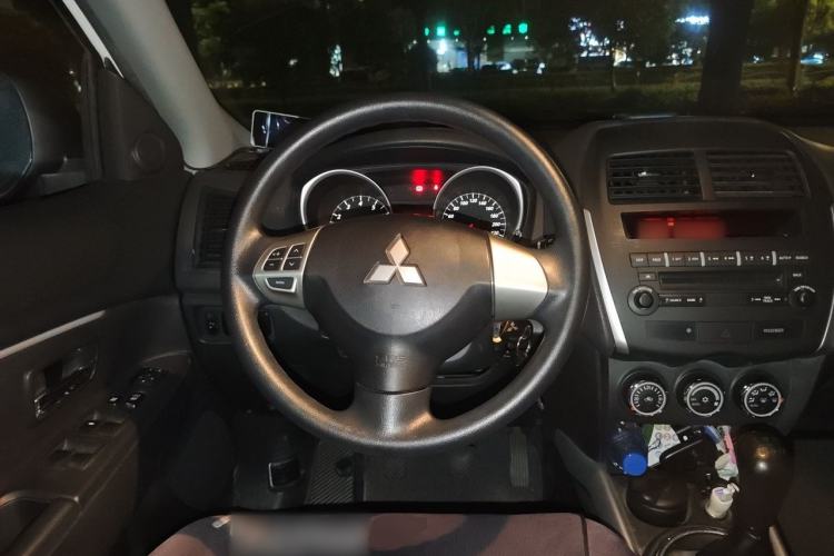 Used Mitsubishi ASX 2013 2.0L Manual Two-Wheel Drive Comfort Edition Steering Wheel