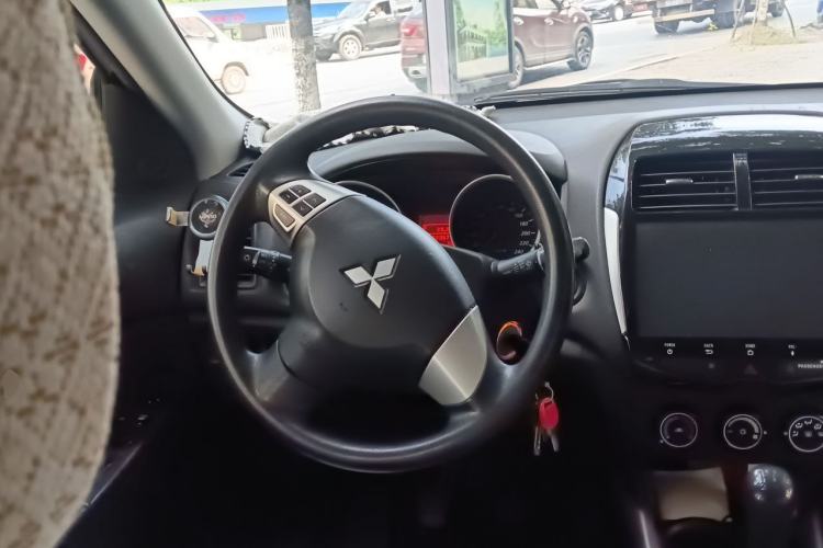 Used Mitsubishi ASX 2013 1.6L Manual Two-Wheel Drive Standard Edition Steering Wheel