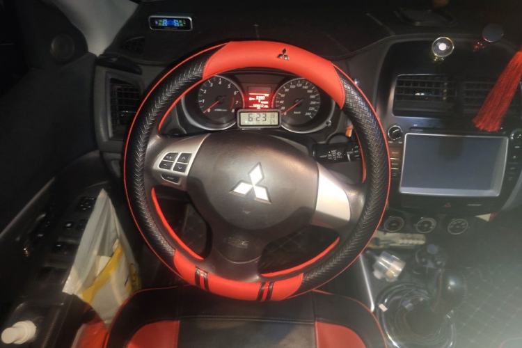 Used Mitsubishi ASX 2013 1.6L Manual Two-Wheel Drive Standard Edition Steering Wheel
