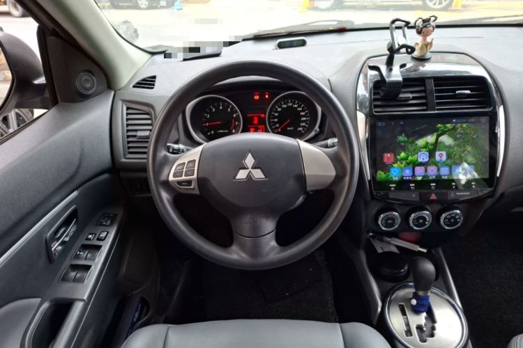 Used Mitsubishi ASX 2013 2.0L CVT Two-Wheel Drive Elite Edition Steering Wheel