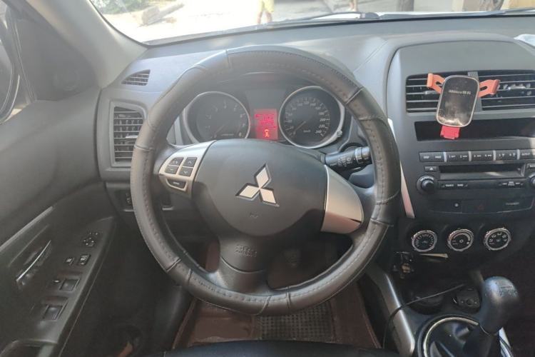 Used Mitsubishi ASX 2013 2.0L Manual Two-Wheel Drive Comfort Edition Steering Wheel
