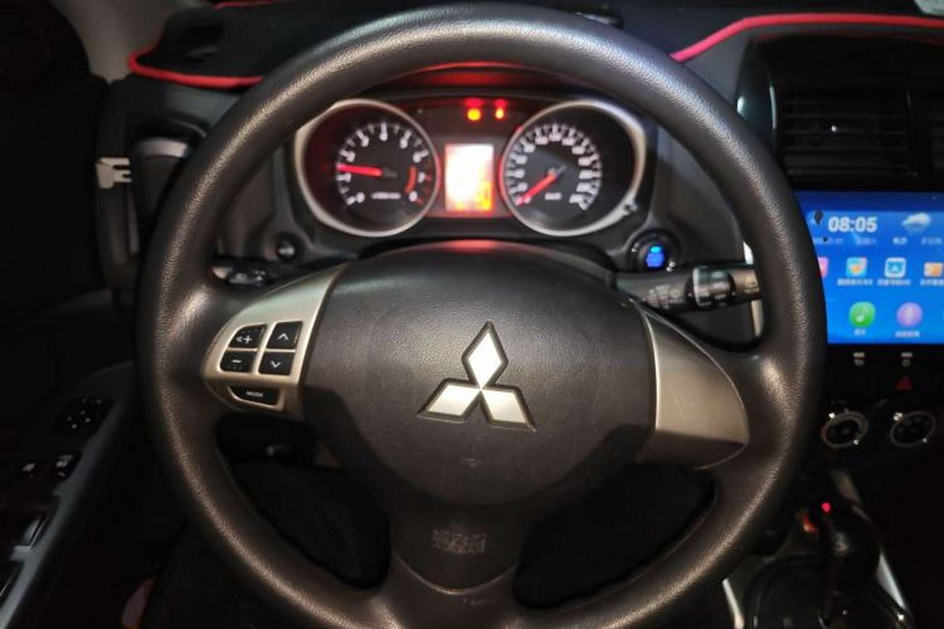 Used Mitsubishi ASX 2013 2.0L CVT Two-Wheel Drive Elite Edition Steering Wheel