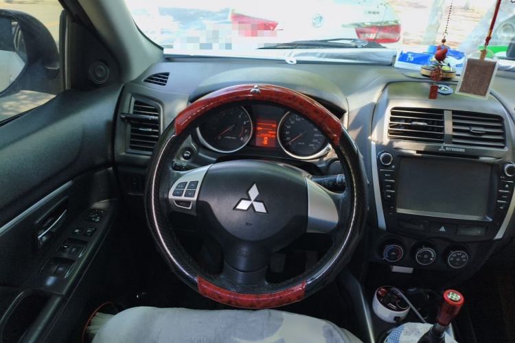 Used Mitsubishi ASX 2013 1.6L Manual Two-Wheel Drive Standard Edition Steering Wheel