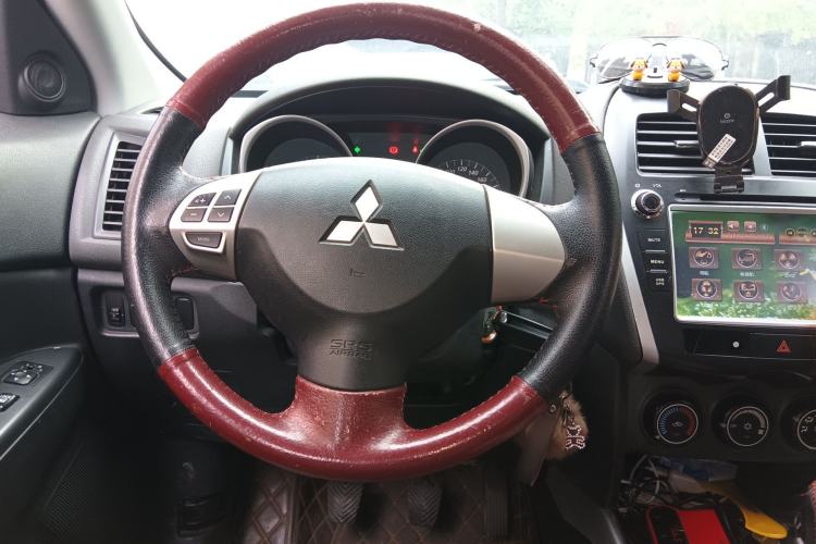 Used Mitsubishi ASX 2013 1.6L Manual Two-Wheel Drive Standard Edition Steering Wheel