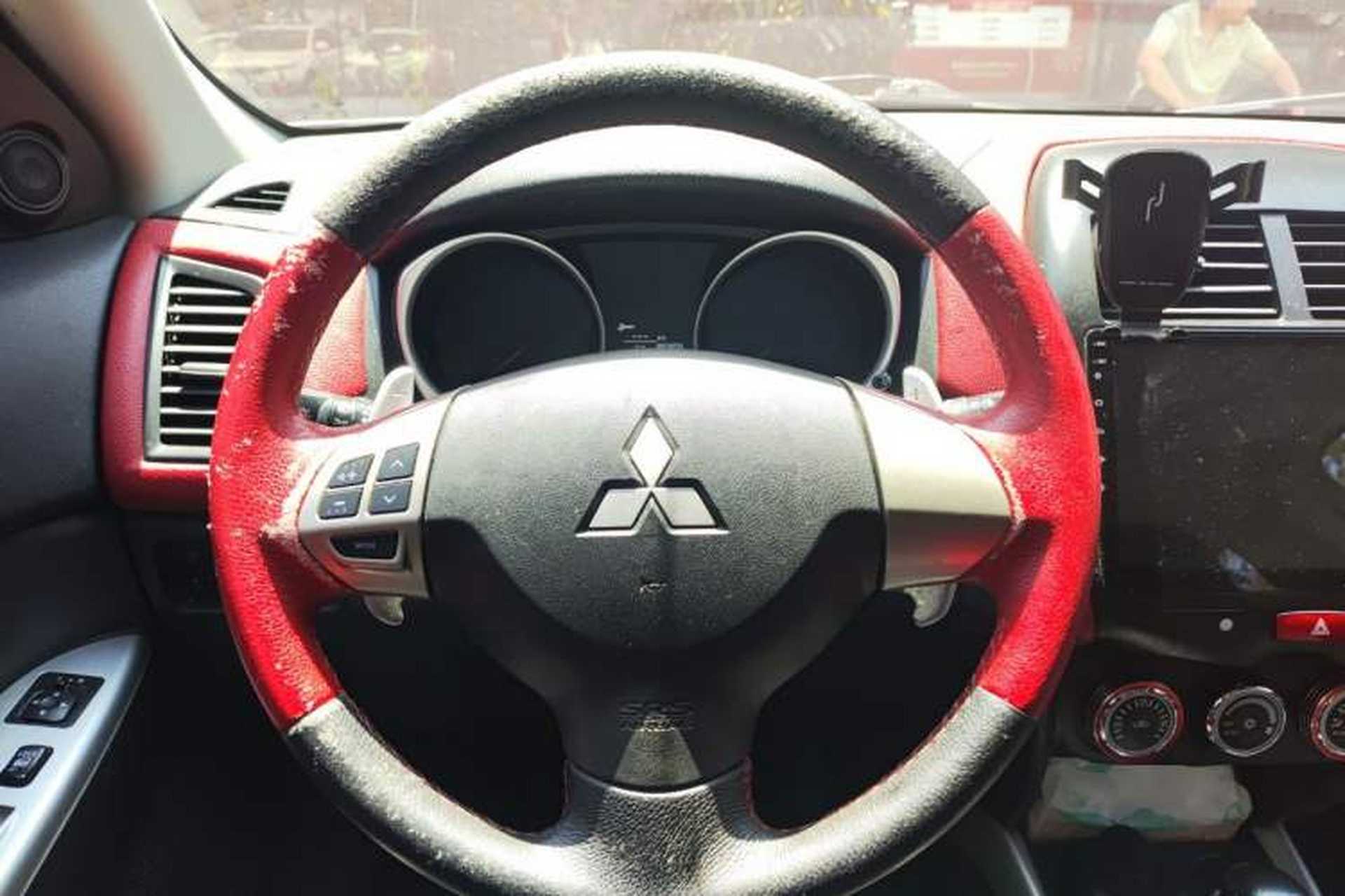 Used Mitsubishi ASX 2013 2.0L CVT Two-Wheel Drive Luxury Edition Steering Wheel