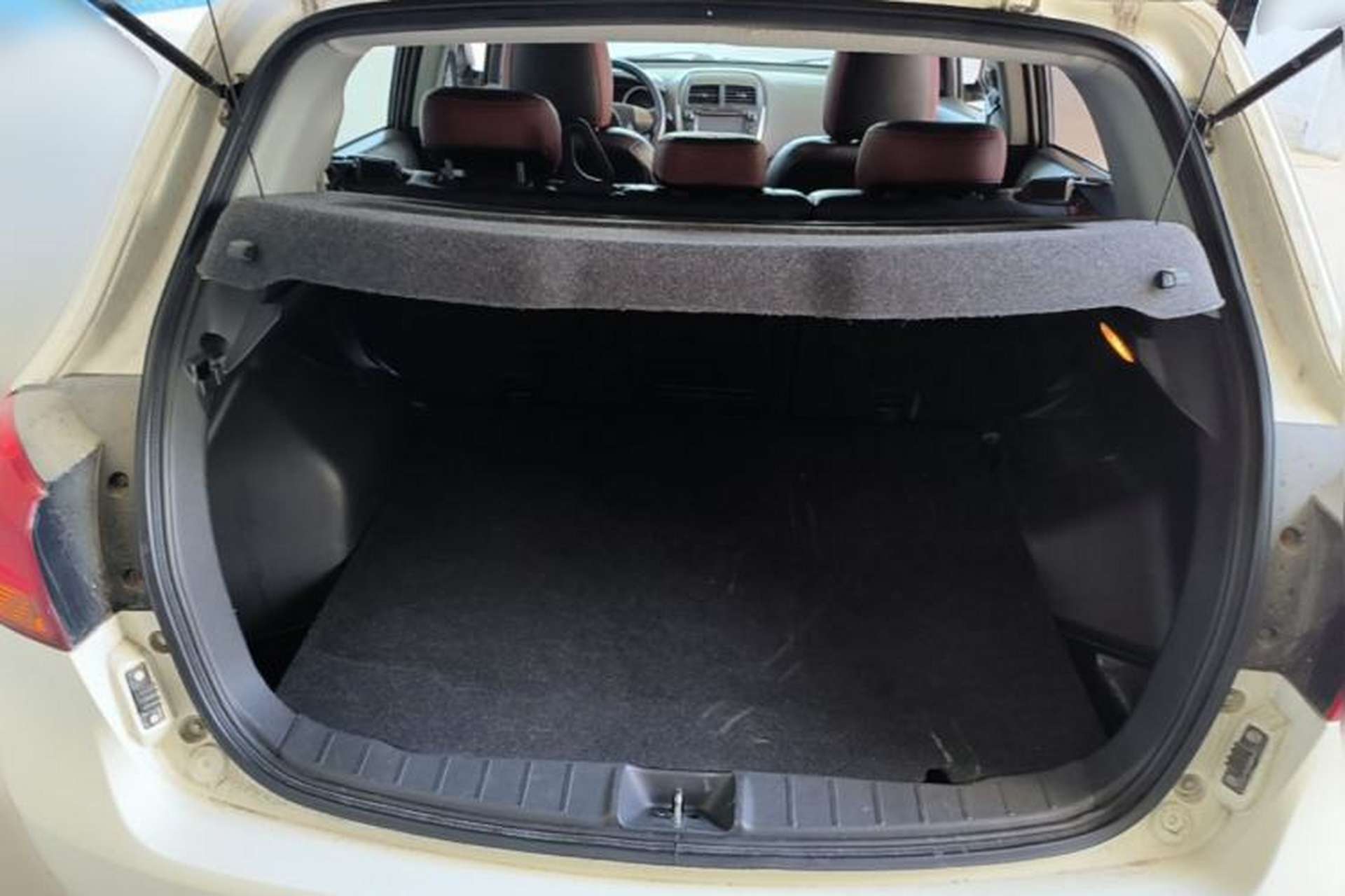Used Mitsubishi ASX 2013 2.0L CVT Two-Wheel Drive Elite Edition Trunk
