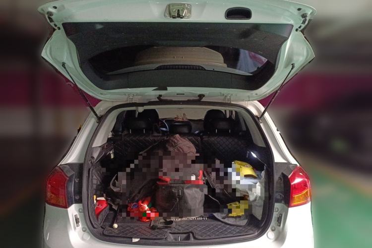 Used Mitsubishi ASX 2013 2.0L CVT Two-Wheel Drive Elite Edition Trunk