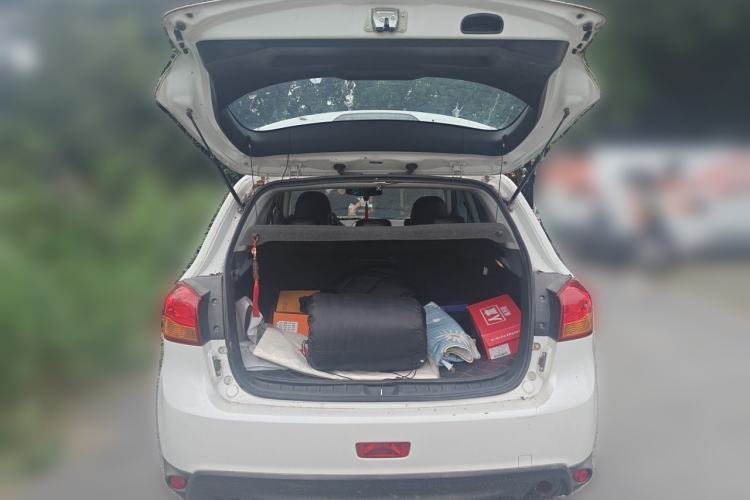 Used Mitsubishi ASX 2013 2.0L CVT Two-Wheel Drive Elite Edition Trunk