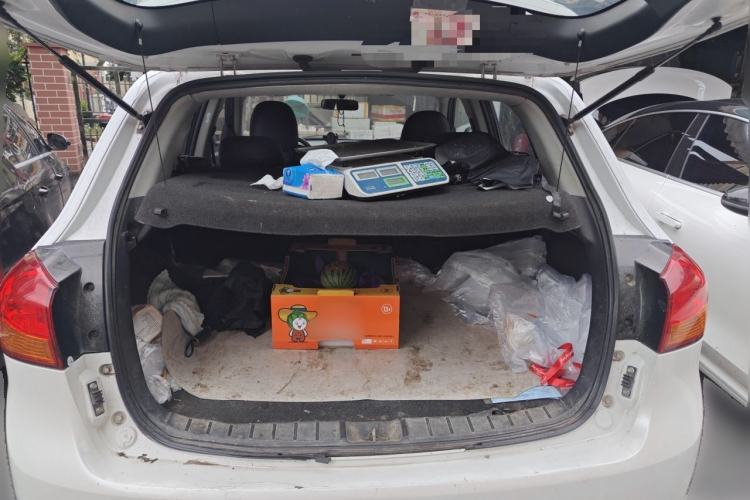Used Mitsubishi ASX 2013 2.0L CVT Two-Wheel Drive Elite Edition Trunk