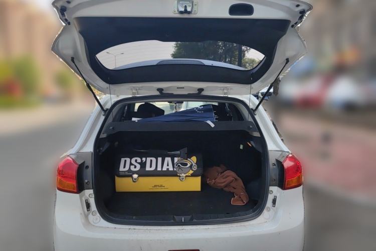 Used Mitsubishi ASX 2013 2.0L CVT Two-Wheel Drive Elite Edition Trunk