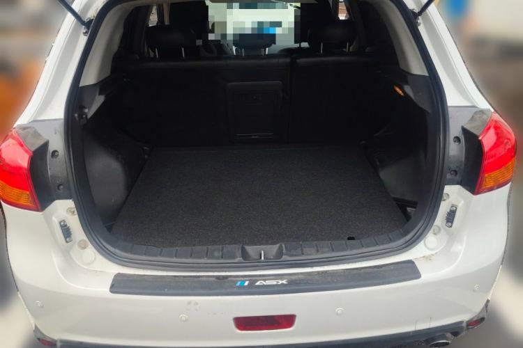 Used Mitsubishi ASX 2013 2.0L CVT Two-Wheel Drive Elite Edition Trunk