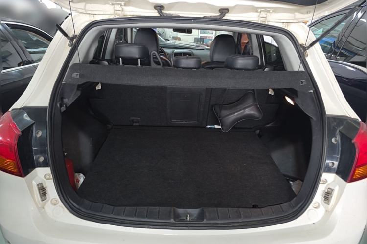 Used Mitsubishi ASX 2013 2.0L CVT 4x4 Flagship Edition Trunk