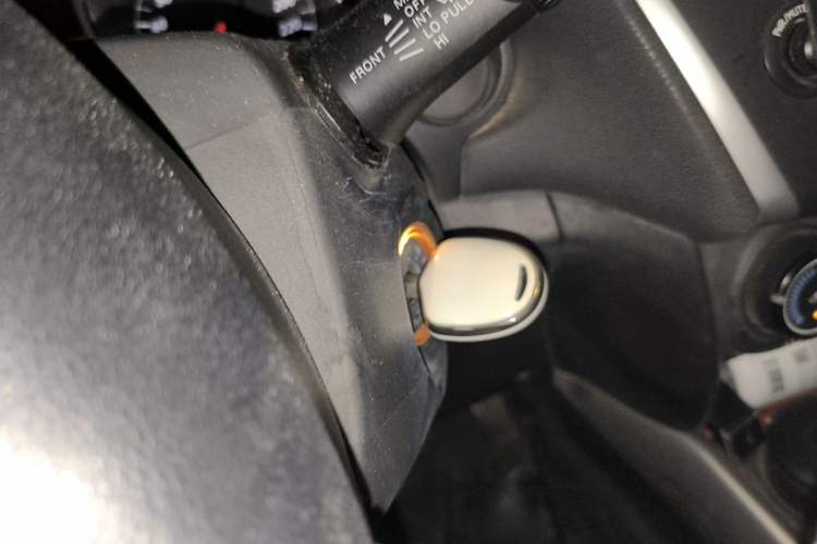 Used Mitsubishi ASX 2013 1.6L Manual Two-Wheel Drive Standard Edition Vehicle Key