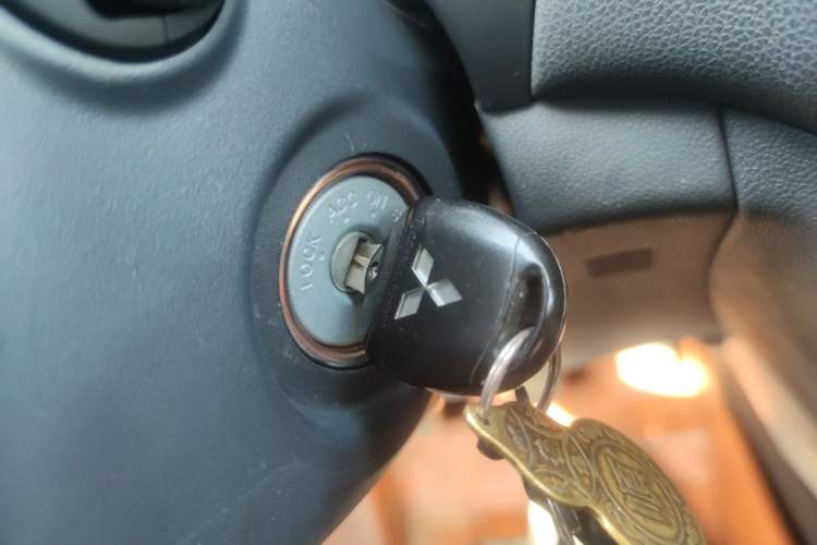 Used Mitsubishi ASX 2013 1.6L Manual Two-Wheel Drive Standard Edition Vehicle Key