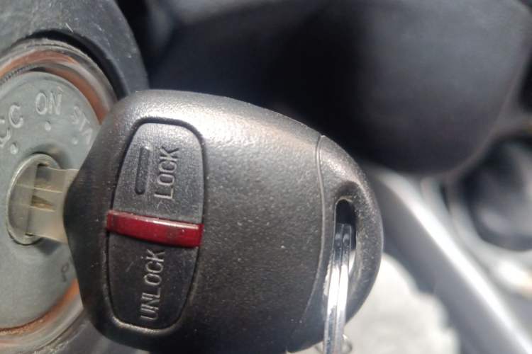 Used Mitsubishi ASX 2013 2.0L CVT Two-Wheel Drive Elite Edition Vehicle Key