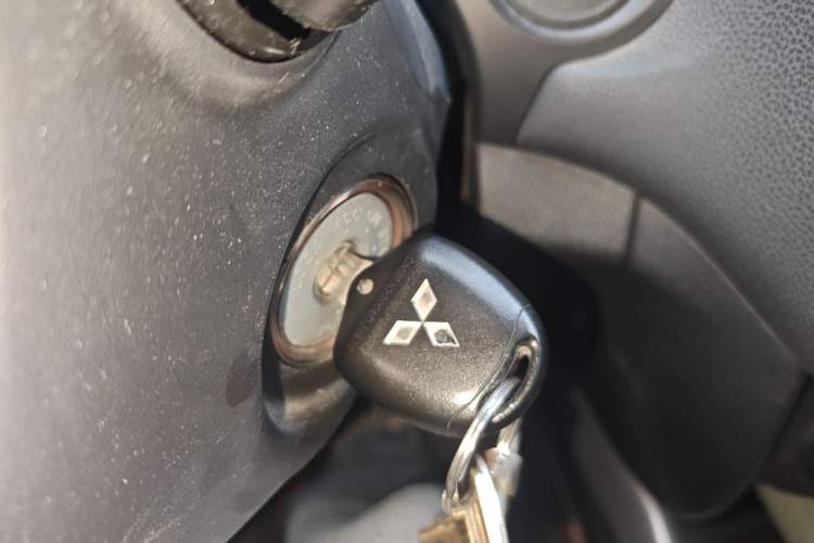Used Mitsubishi ASX 2013 2.0L Manual Two-Wheel Drive Comfort Edition Vehicle Key