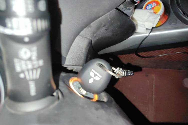 Used Mitsubishi ASX 2013 2.0L CVT Two-Wheel Drive Elite Edition Vehicle Key