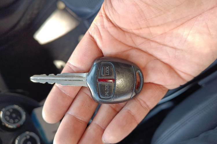 Used Mitsubishi ASX 2013 2.0L CVT Two-Wheel Drive Elite Edition Vehicle Key