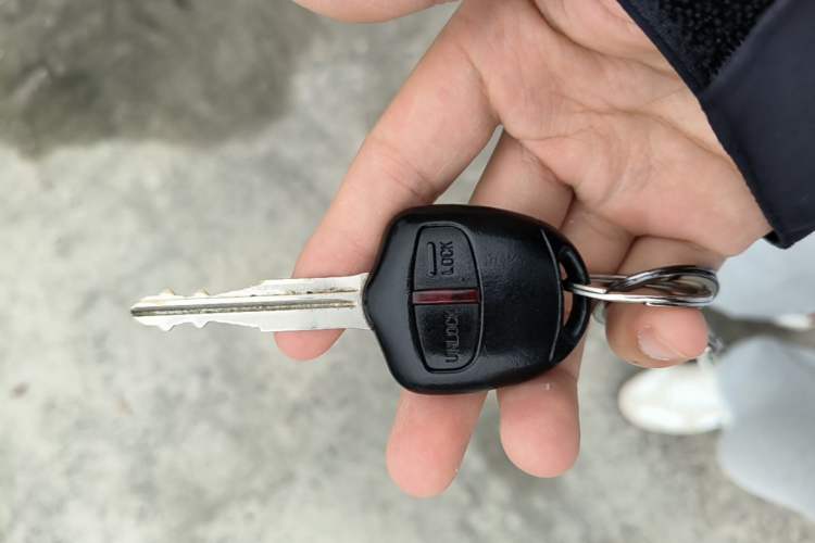 Used Mitsubishi ASX 2013 2.0L CVT Two-Wheel Drive Elite Edition Vehicle Key