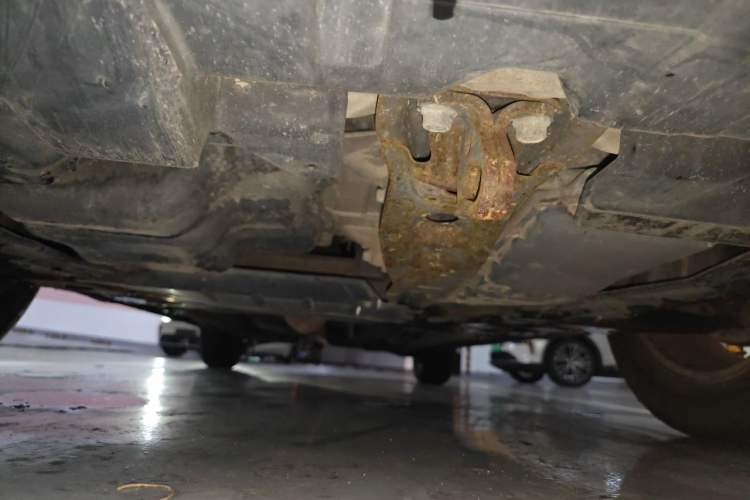 Used Mitsubishi ASX 2014 2.0L CVT Two-Wheel-Drive Overland Edition Chassis Front