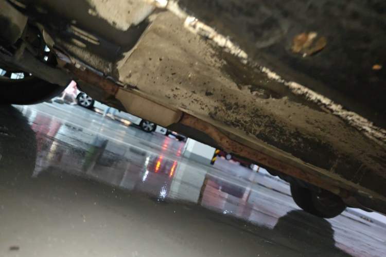 Used Mitsubishi ASX 2014 2.0L CVT Two-Wheel-Drive Overland Edition Chassis Front Left