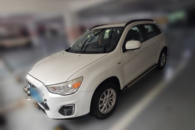 Used Mitsubishi ASX 2014 2.0L CVT Two-Wheel-Drive Overland Edition