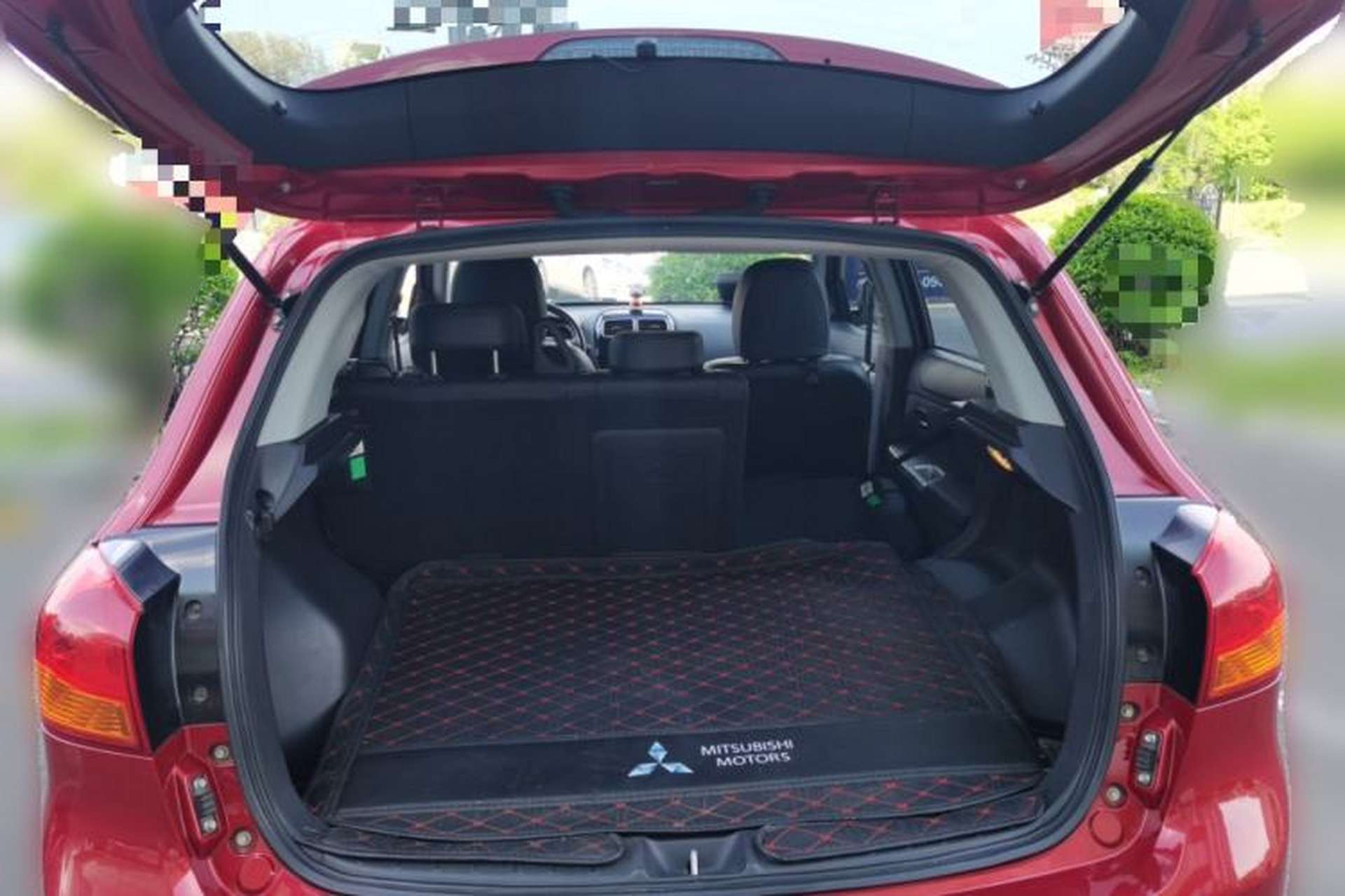 Used Mitsubishi ASX 2015 2.0L CVT Two-Wheel Drive Elite Edition Trunk