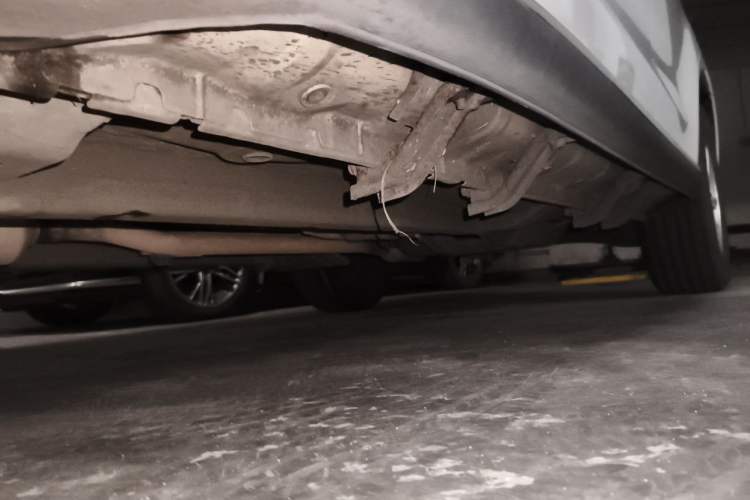 Used Mitsubishi ASX 2015 2.0L CVT Two-Wheel Drive Elite Edition Chassis Front Left