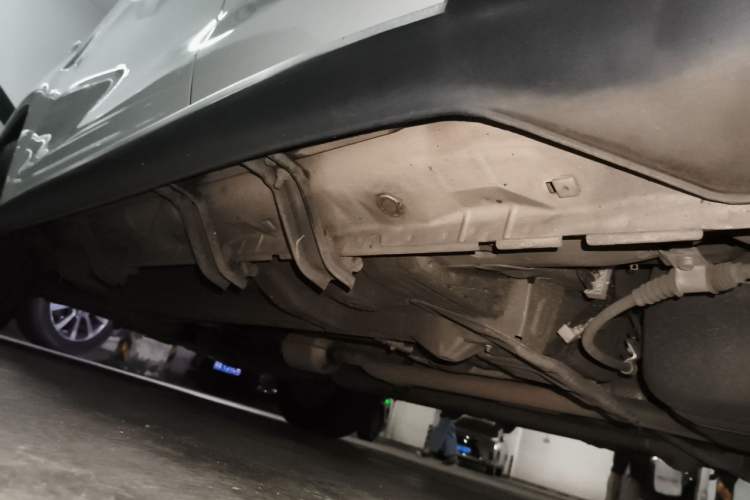 Used Mitsubishi ASX 2015 2.0L CVT Two-Wheel Drive Elite Edition Chassis Rear Left
