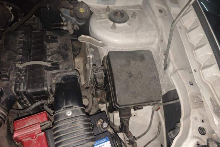 Used Mitsubishi ASX 2015 2.0L CVT Silk Road Commemorative Edition Engine Bay Left