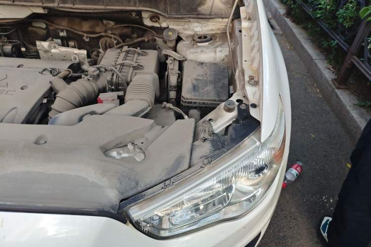 Used Mitsubishi ASX 2015 2.0L CVT Silk Road Commemorative Edition Engine Bay Left