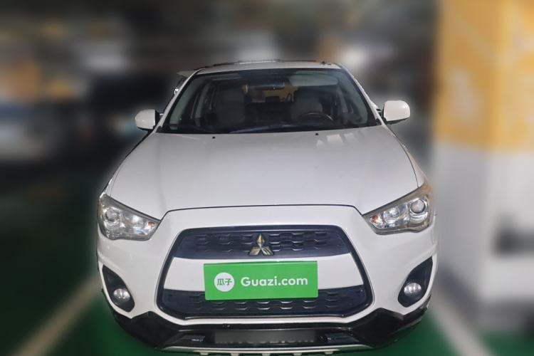 Used Mitsubishi ASX 2015 2.0L CVT Silk Road Commemorative Edition Exterior 1