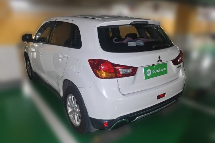 Used Mitsubishi ASX 2015 2.0L CVT Silk Road Commemorative Edition Exterior 3
