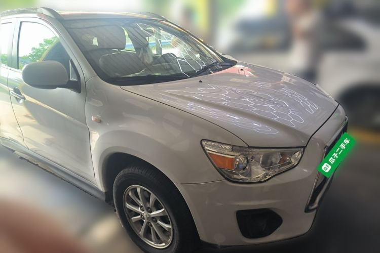 Used Mitsubishi ASX 2015 2.0L CVT Silk Road Commemorative Edition Front Right 45 Deg
