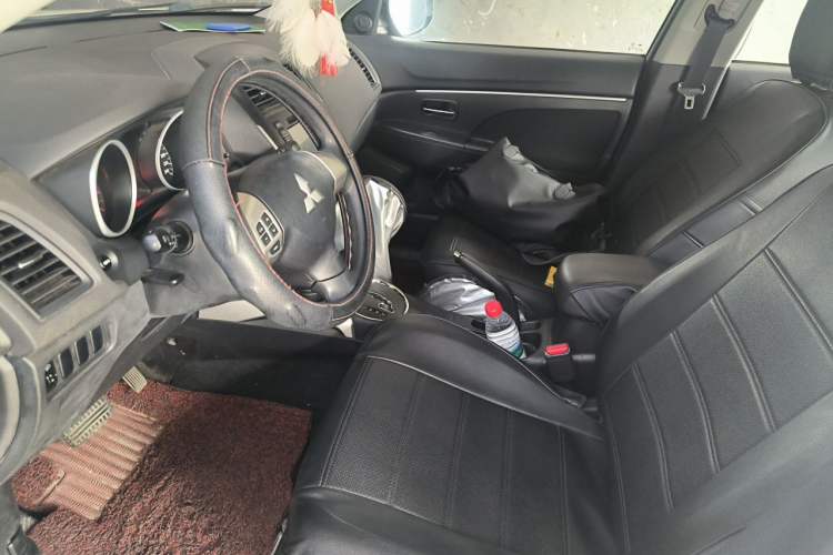 Used Mitsubishi ASX 2015 2.0L CVT Silk Road Commemorative Edition Left Front Seat