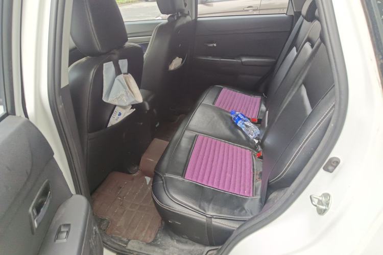 Used Mitsubishi ASX 2015 2.0L CVT Two-Wheel Drive Elite Edition Left Rear Seat