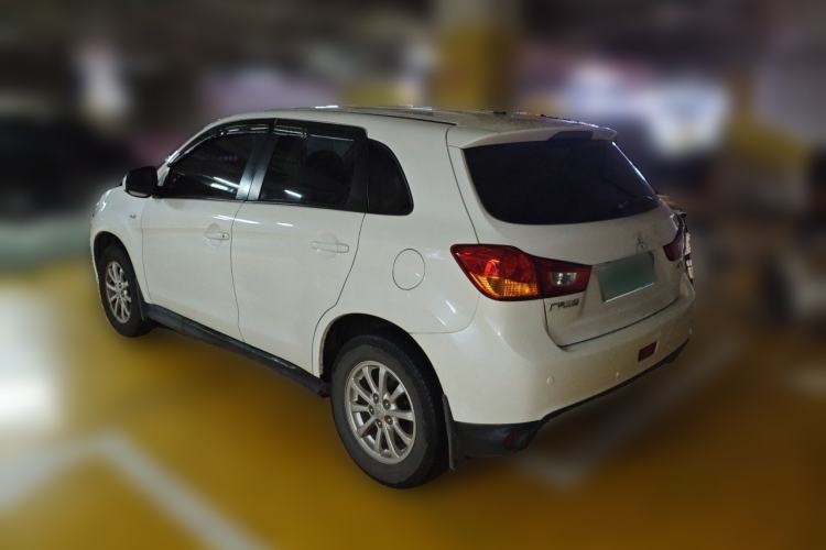 Used Mitsubishi ASX 2015 2.0L CVT Two-Wheel Drive Elite Edition Rear Left 45 Deg