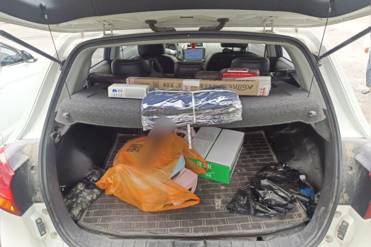 Used Mitsubishi ASX 2015 2.0L CVT Two-Wheel Drive Elite Edition Trunk