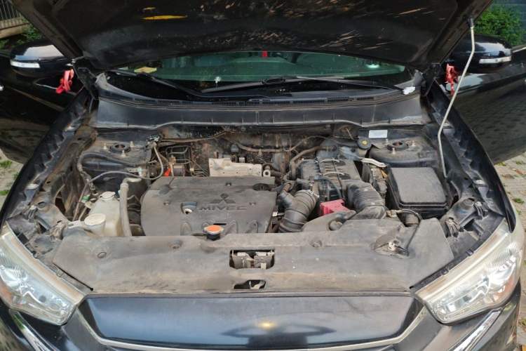 Used Mitsubishi ASX 2016 2.0L CVT Two-Wheel Drive Navigation Edition Engine Bay