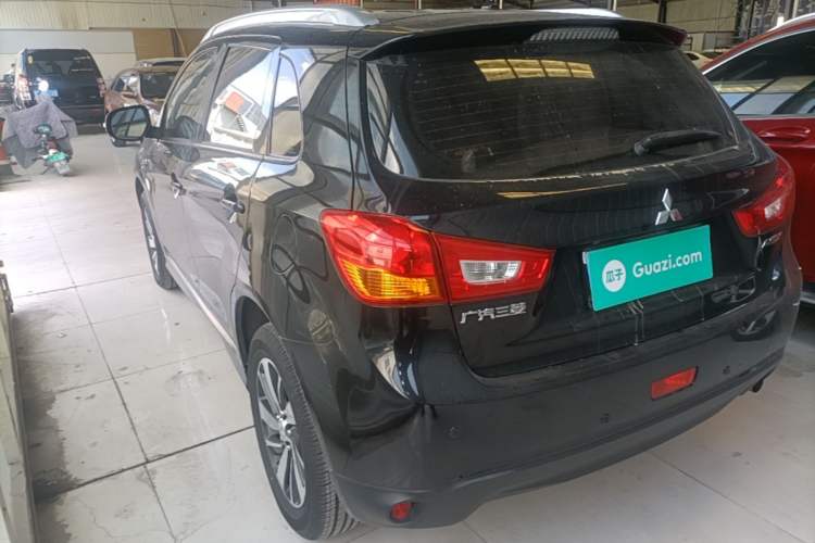 Used Mitsubishi ASX 2016 2.0L CVT Two-Wheel Drive Navigation Edition Exterior 2