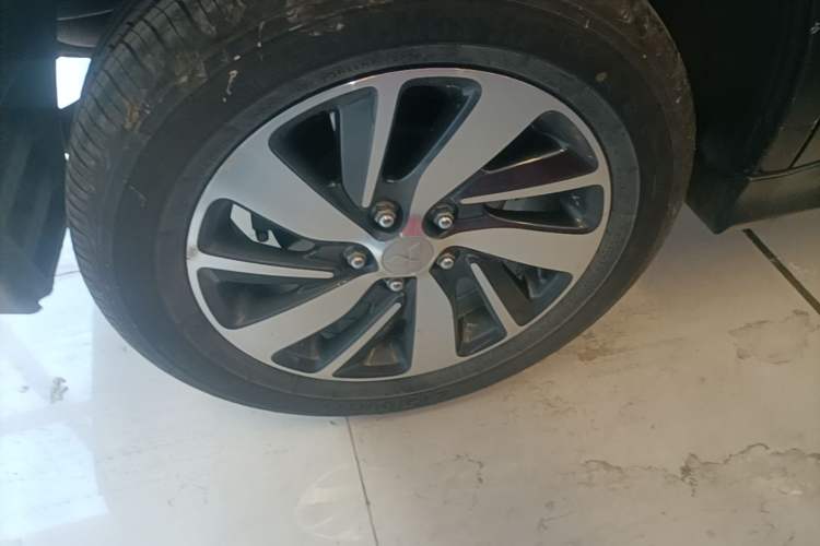 Used Mitsubishi ASX 2016 2.0L CVT Two-Wheel Drive Navigation Edition Exterior 5