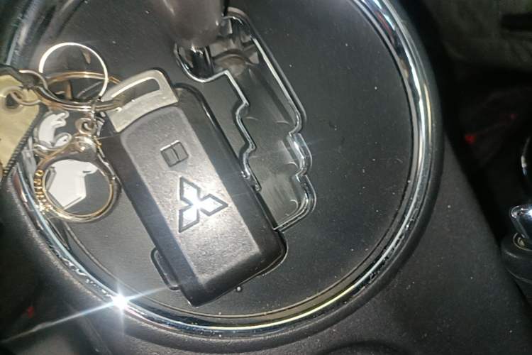 Used Mitsubishi ASX 2016 2.0L CVT Two-Wheel Drive Navigation Edition Interior 1