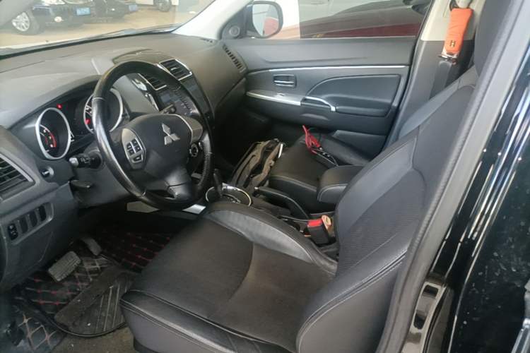 Used Mitsubishi ASX 2016 2.0L CVT Two-Wheel Drive Navigation Edition Left Front Seat